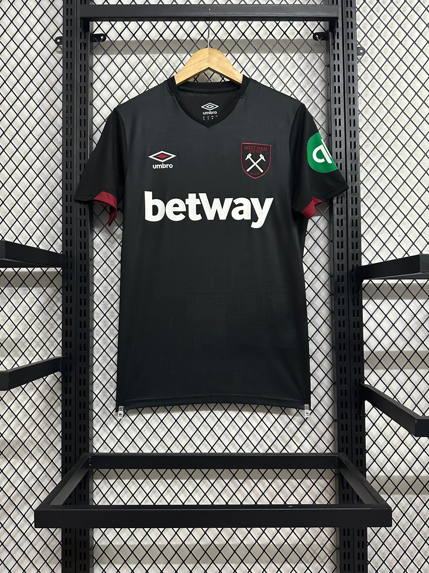 2024/2025 West Ham United away