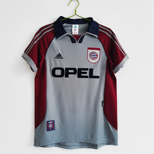 1998/99 Bayern Munich away