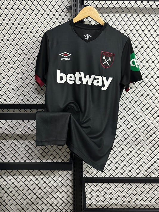 2024/2025 West Ham United away