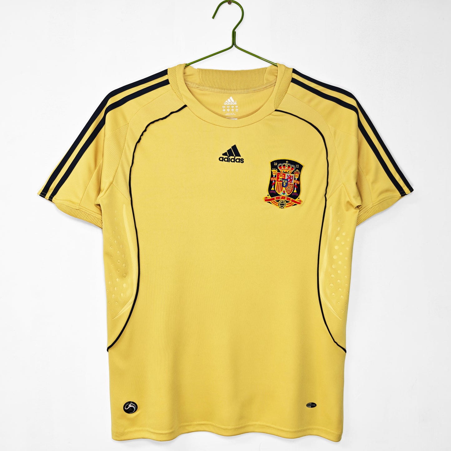 Spain 2008 away