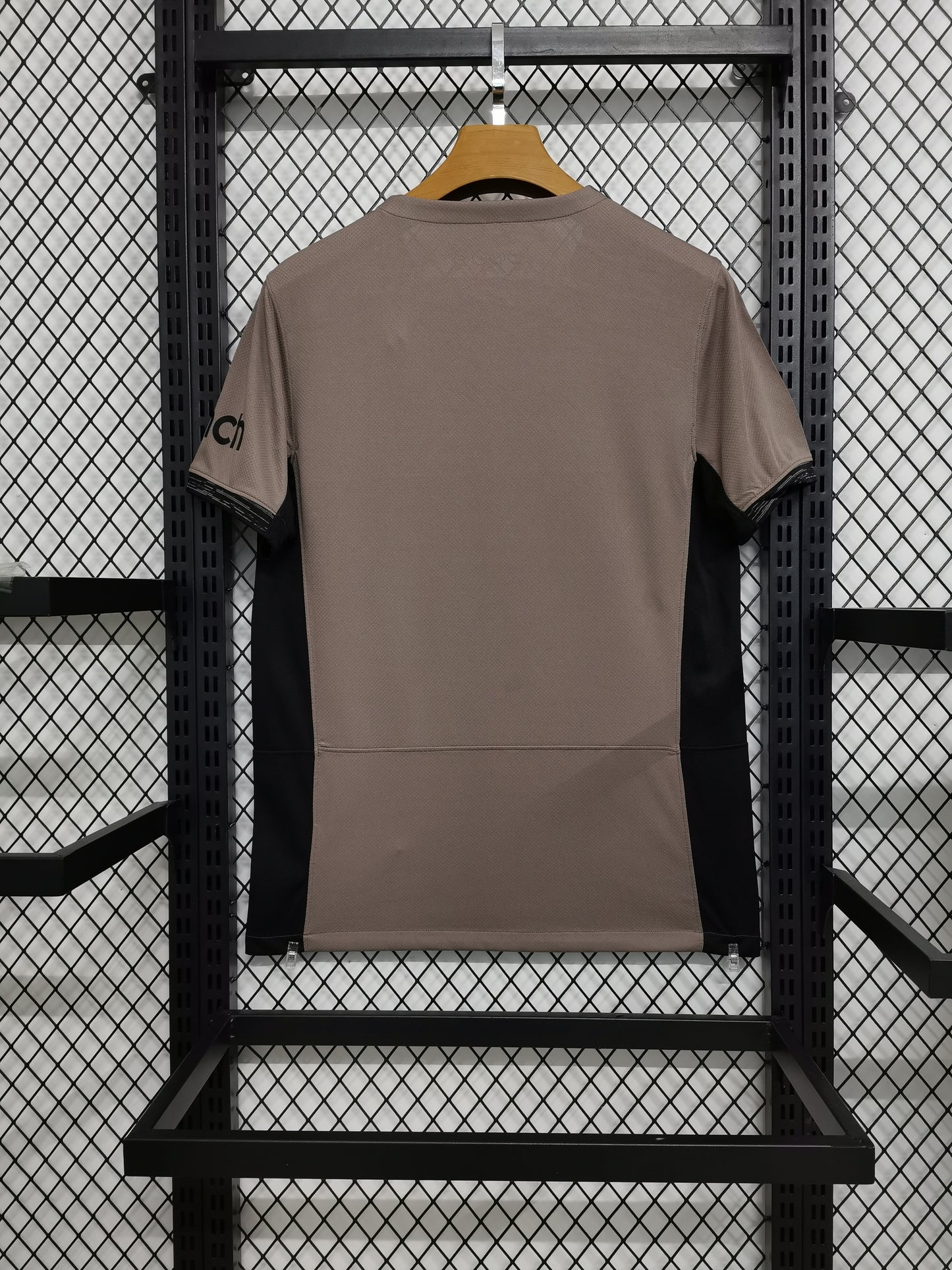 2023/2024Tottenham Hotspur third