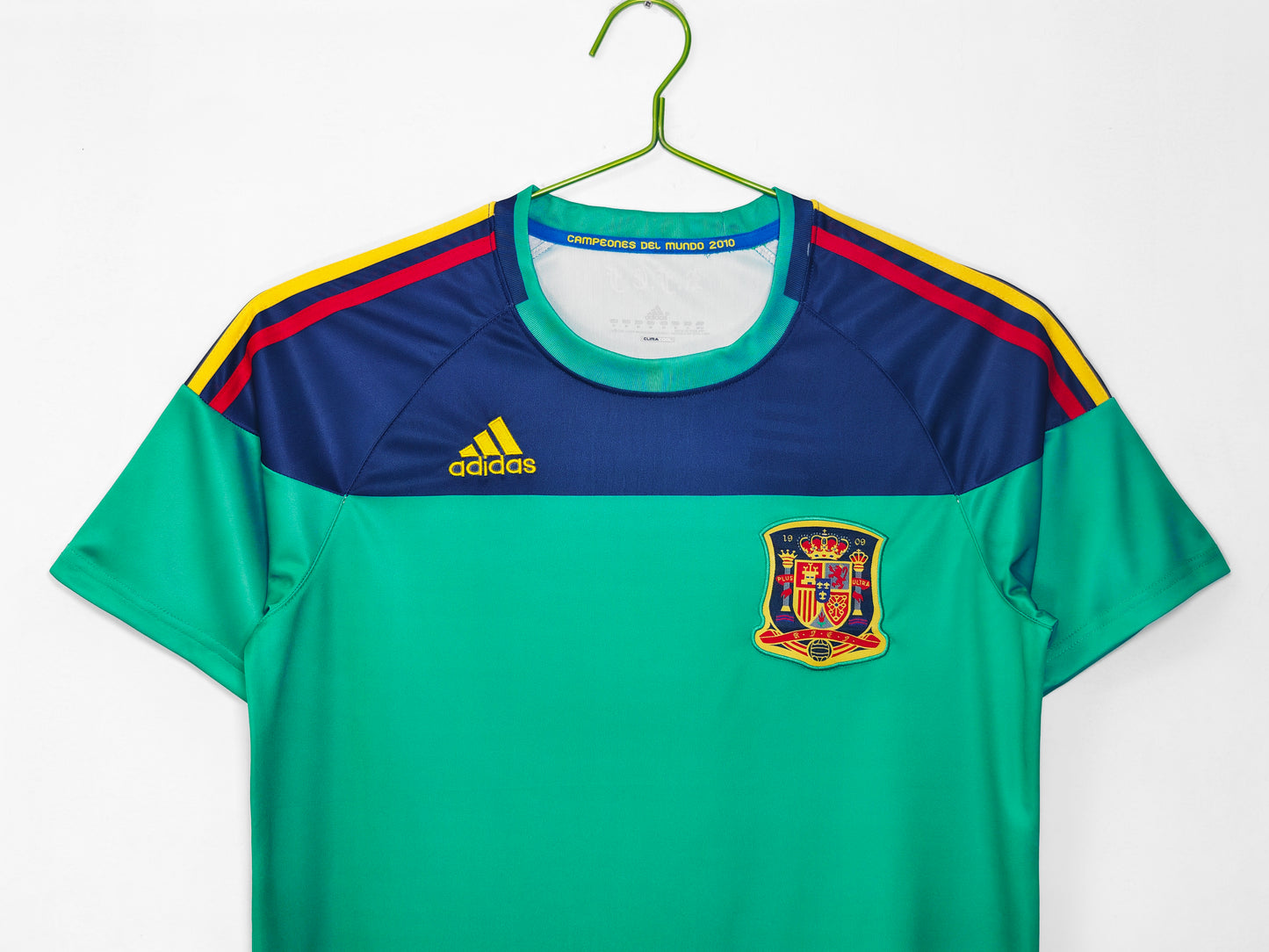 2010 spain goalkeeper jersey