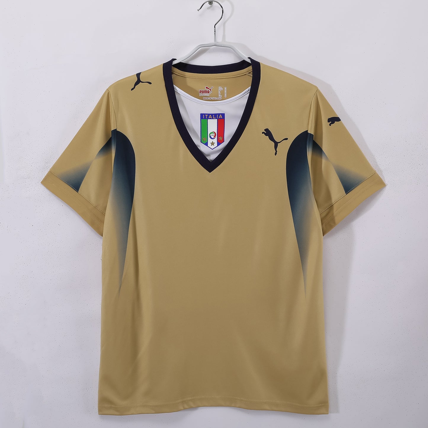 2006 Italy goalkeeper home