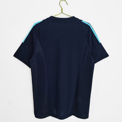 2002 Argentina away