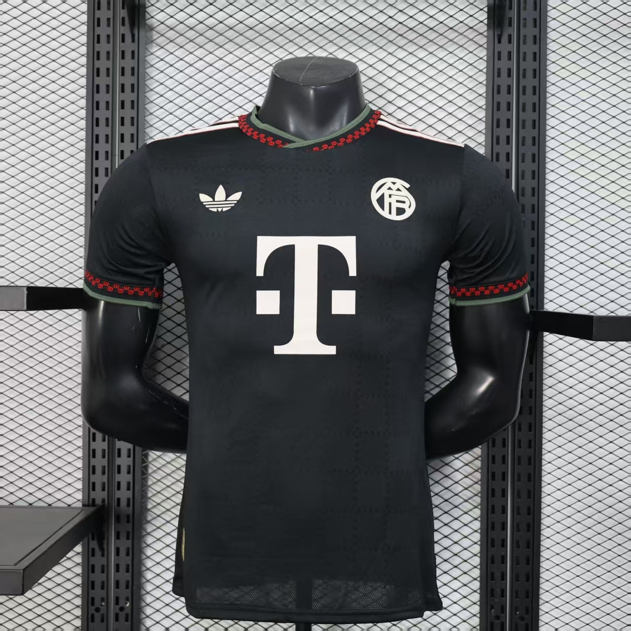 Bayern Munich Black jersey 2025/2026