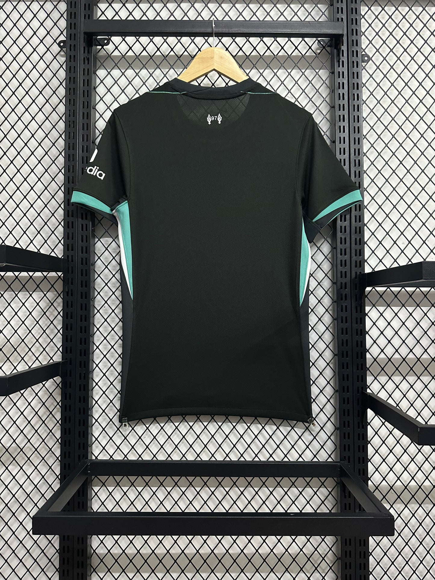 2024/2025 Liverpool away