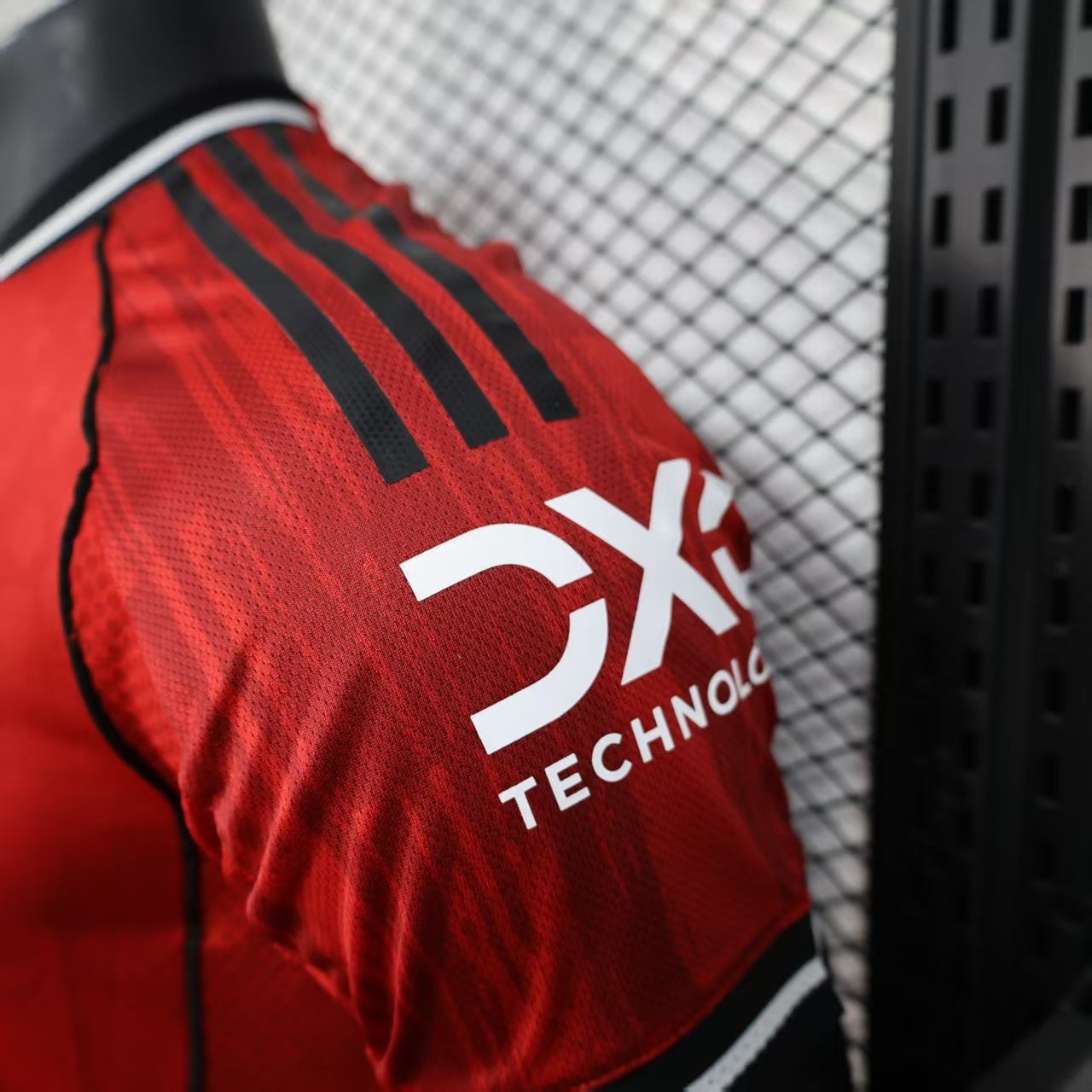 Manchester United 2025/2026 home players jersey