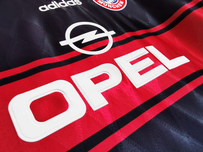 1997/99 Bayern Munich home
