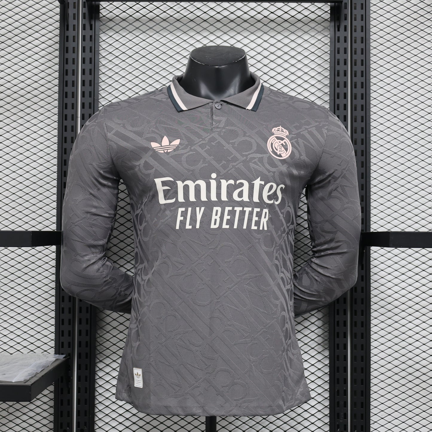 24/25 Real Madrid 2nd away player version
