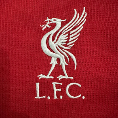 Liverpool 2025/26 home with shorts