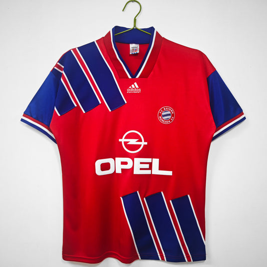 1993/95 Bayern Munich home