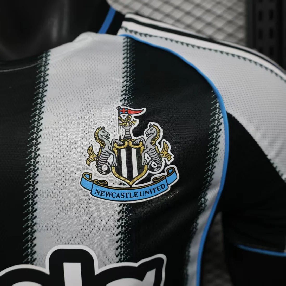 Hot Deals Newcastle 2025/26 home players version L Jersey