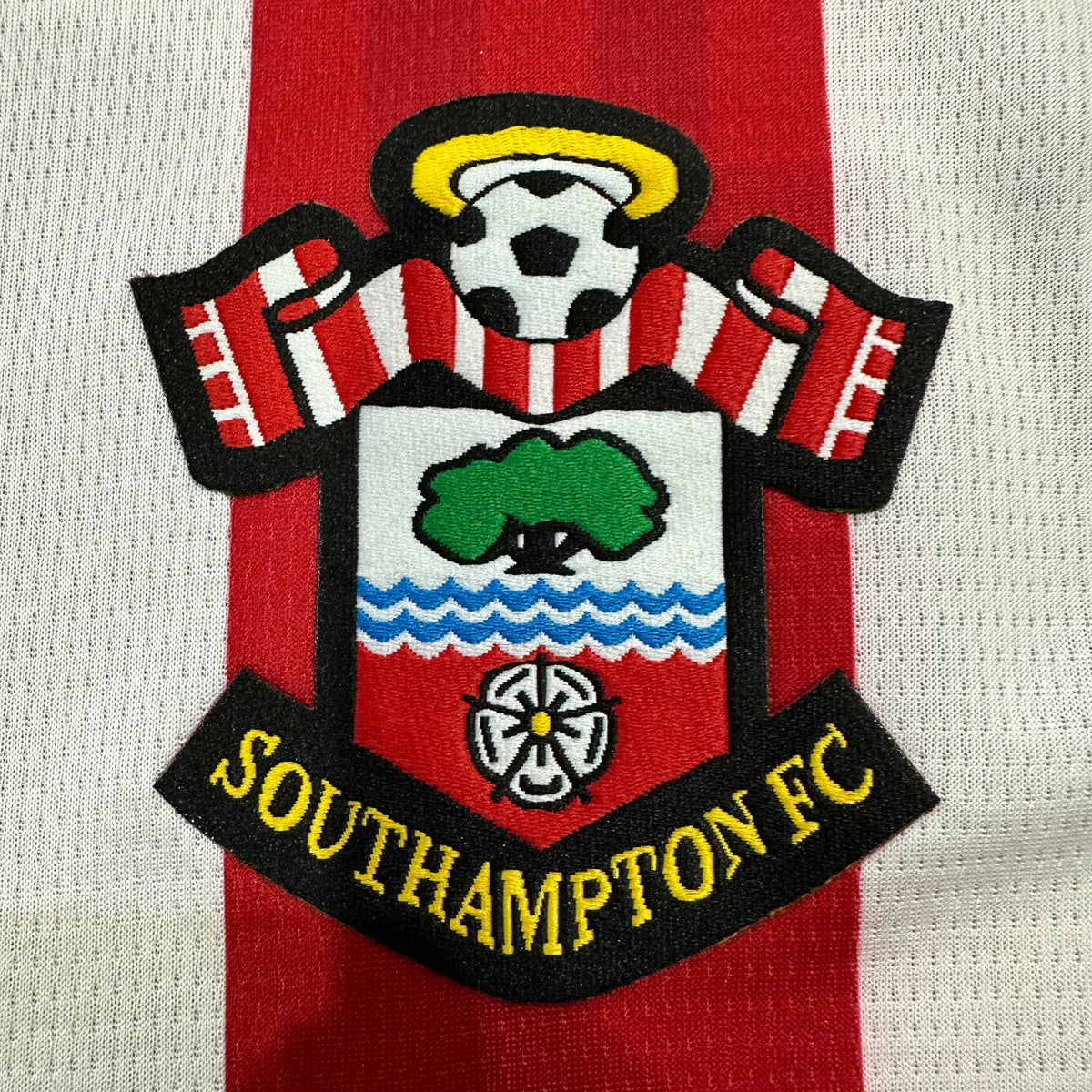 Southhampton 2026/27 home Jersey fans version