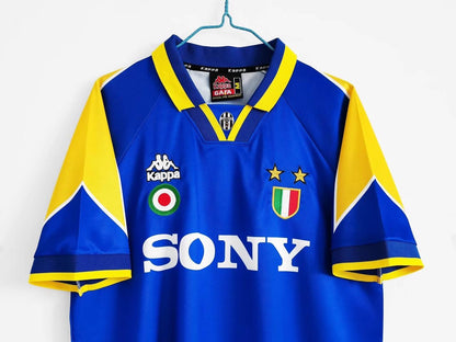 1995/96 Juventus Away Jersey (Blue/Yellow)