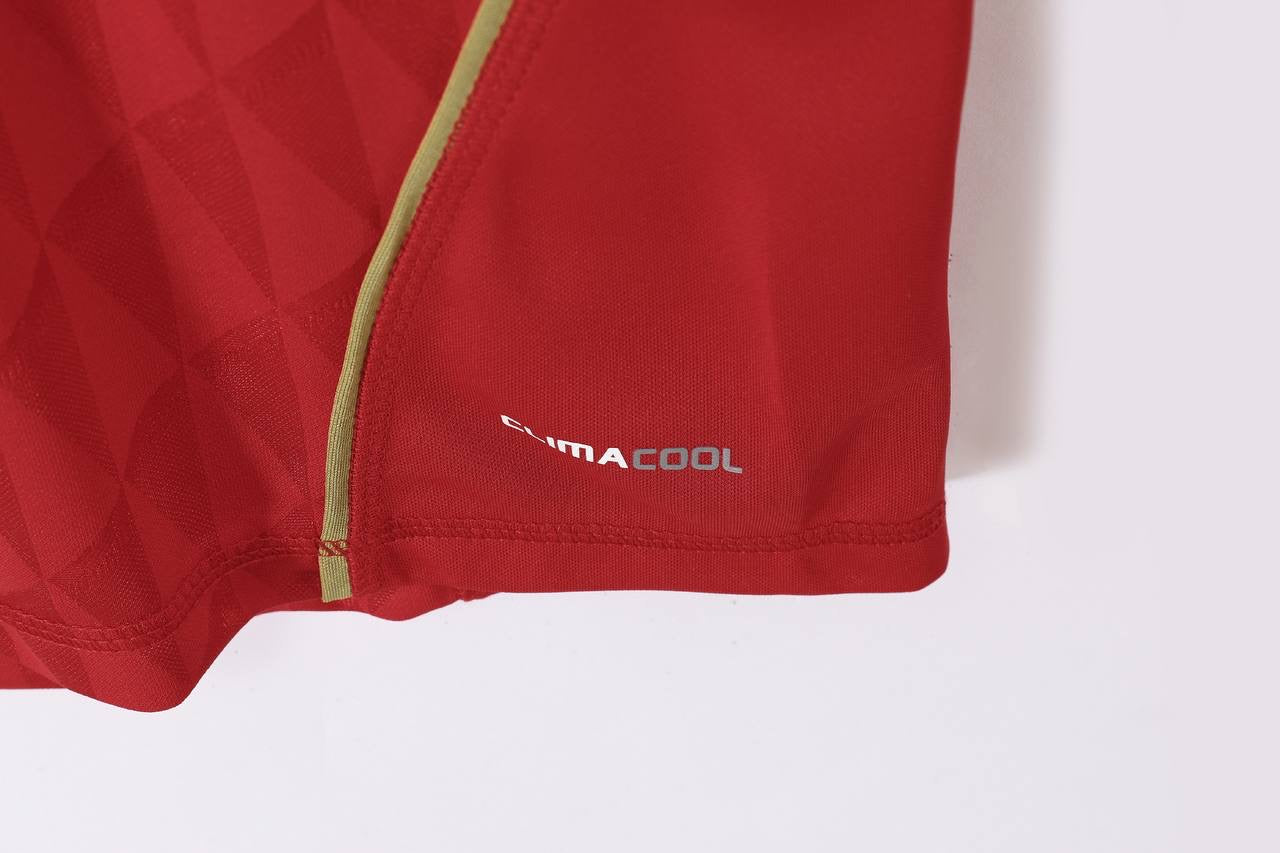 2010/11 Liverpool Home Jersey