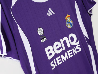2006/2007 Real Madrid away jersey