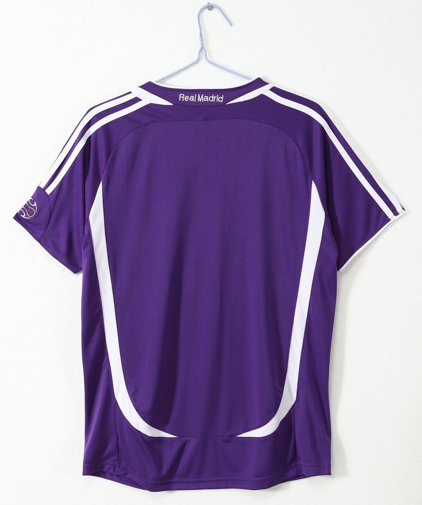 2006/2007 Real Madrid away jersey