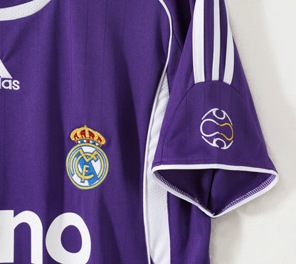 2006/2007 Real Madrid away jersey