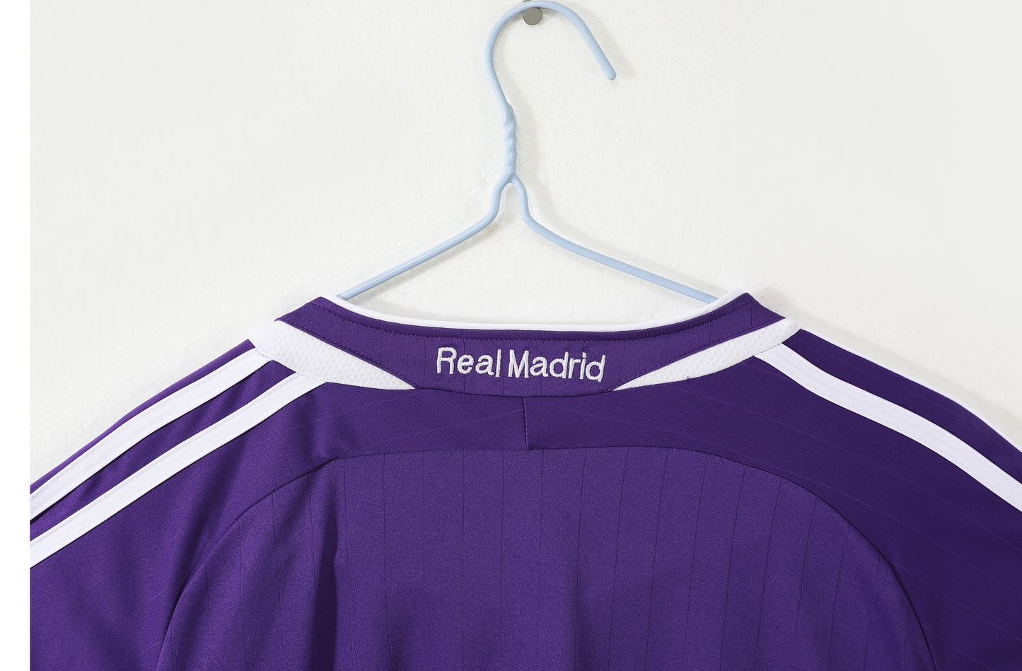 2006/2007 Real Madrid away jersey