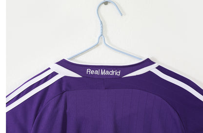 2006/2007 Real Madrid away jersey
