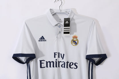 2016/2017 Real Madrid home jersey