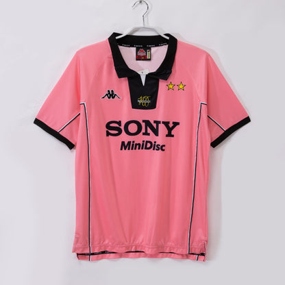 1997/1998 juventus centenary special jersey