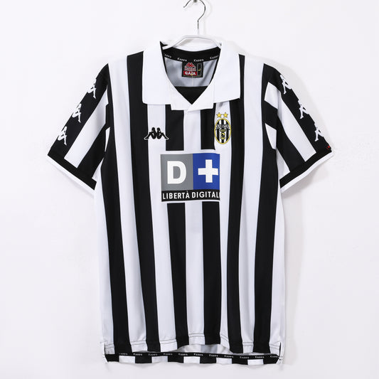 1999/2000 juventus home