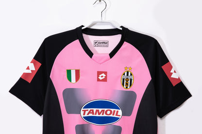 2002/2003 juventus goalkeeper