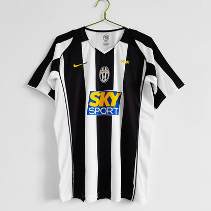 2004/2005 juventus home
