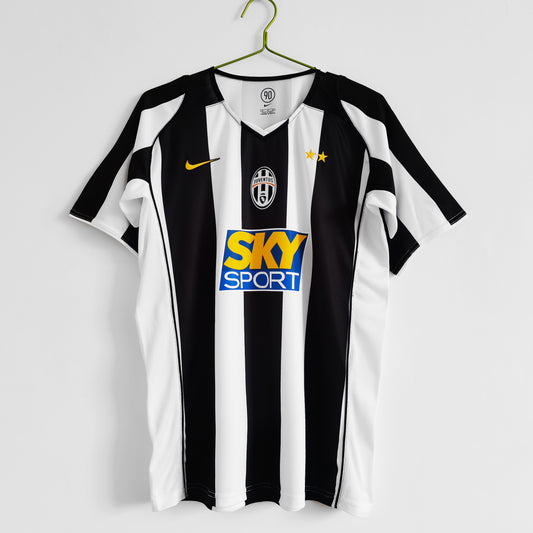 2004/2005 juventus home