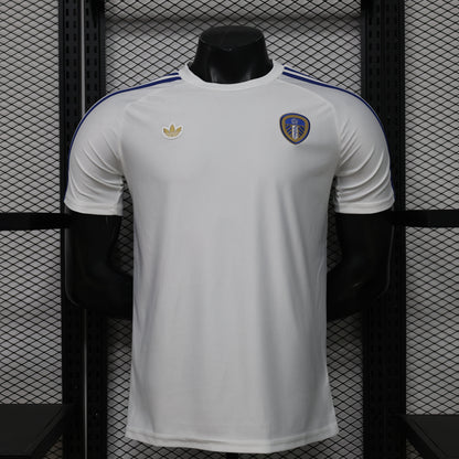 Leeds 2026/2027 casual fit