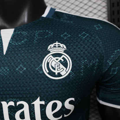 Real Madrid 2026/2027 Away players edition