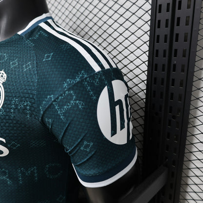 Real Madrid 2026/2027 Away players edition