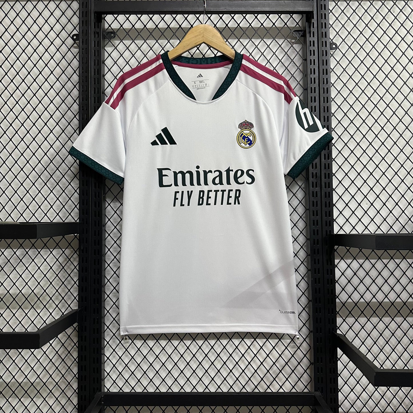 Real Madrid 2026/2027 home fans version