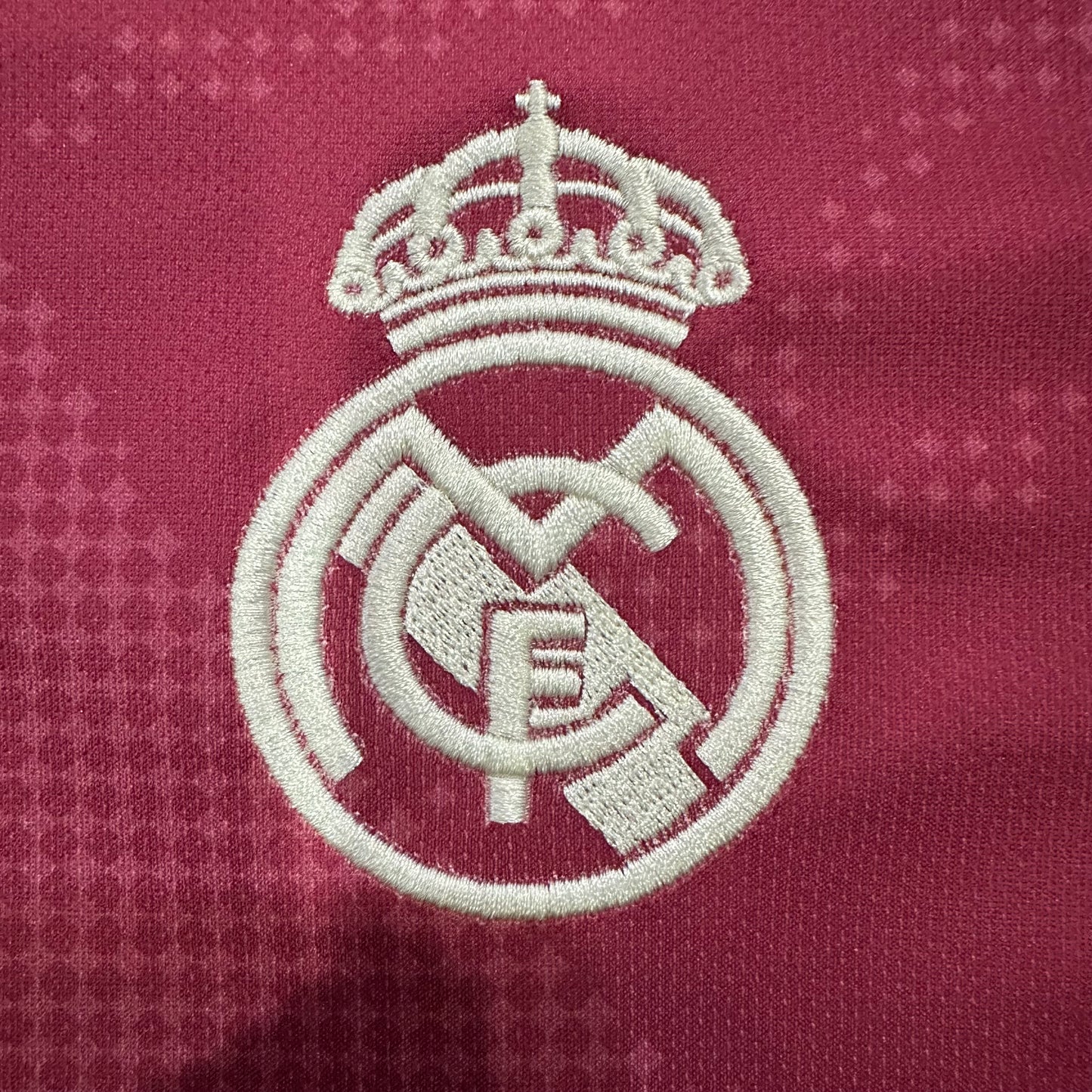 Real Madrid 206/2027 Fourth fans edition