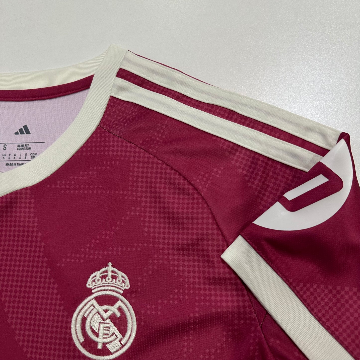 Real Madrid 206/2027 Fourth fans edition
