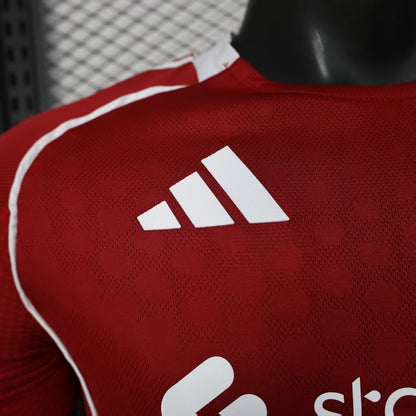 25/26 Liverpool home player version