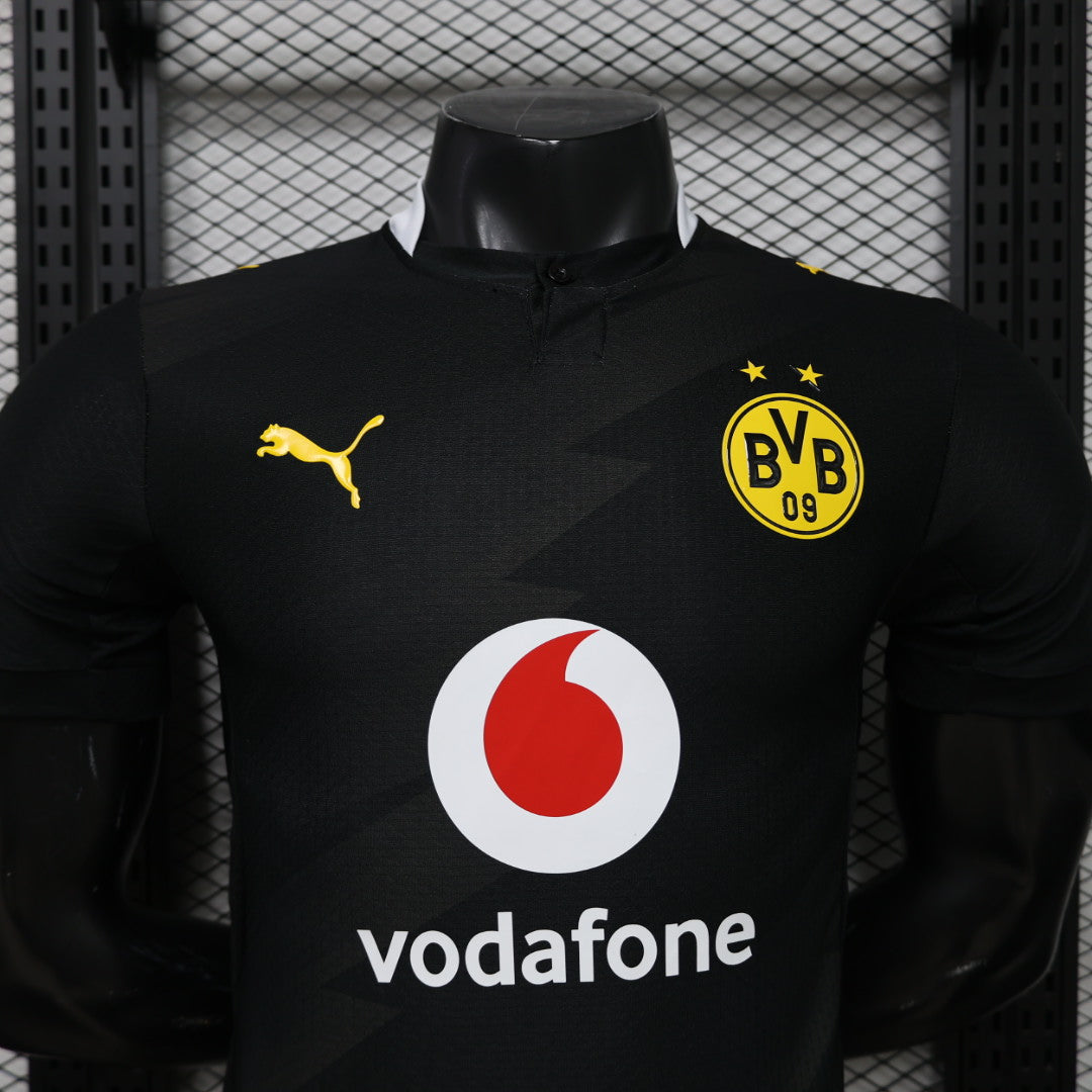 Borussia Dortmund 2026/2027 away players edition