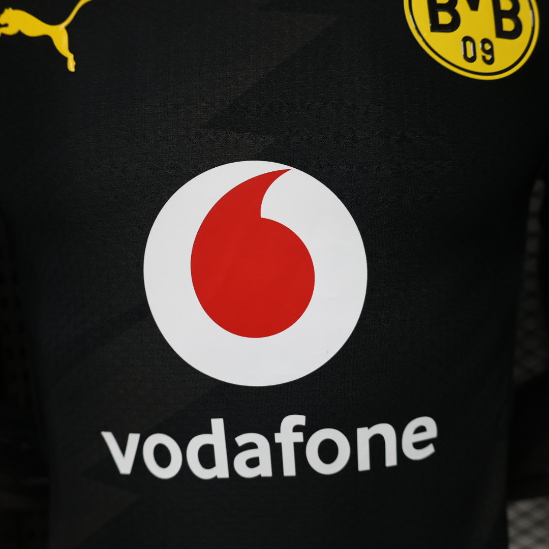 Borussia Dortmund 2026/2027 away players edition
