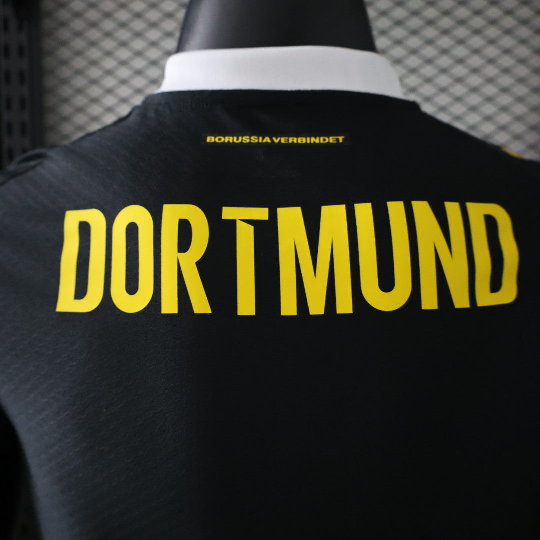 Borussia Dortmund 2026/2027 away players edition