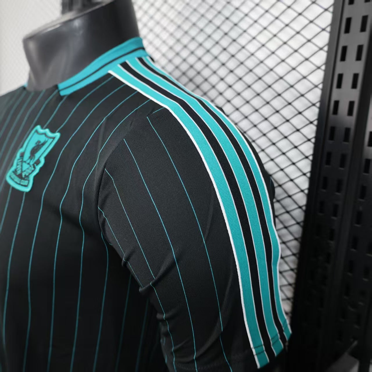 Liverpool casual fit Jersey