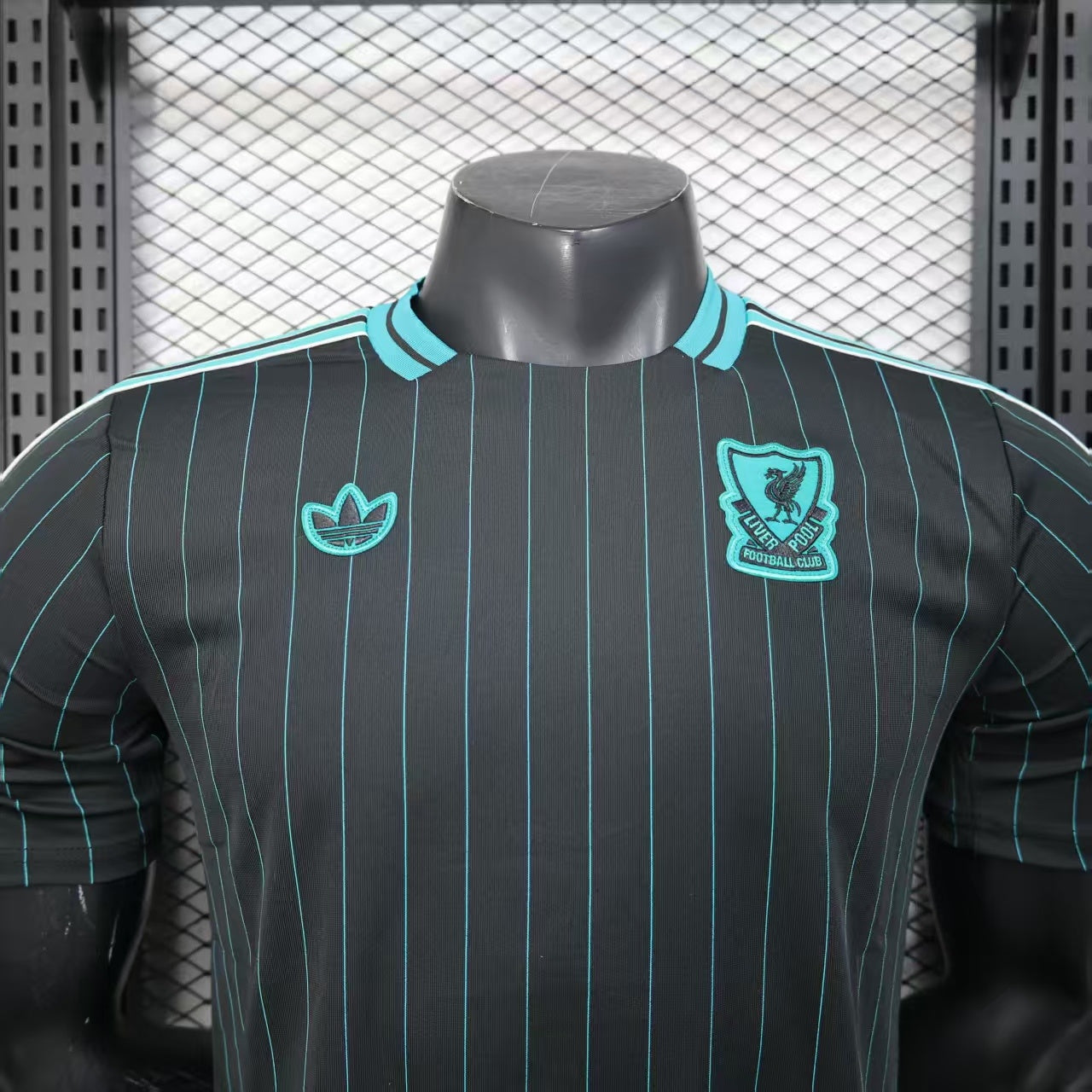 Liverpool casual fit Jersey