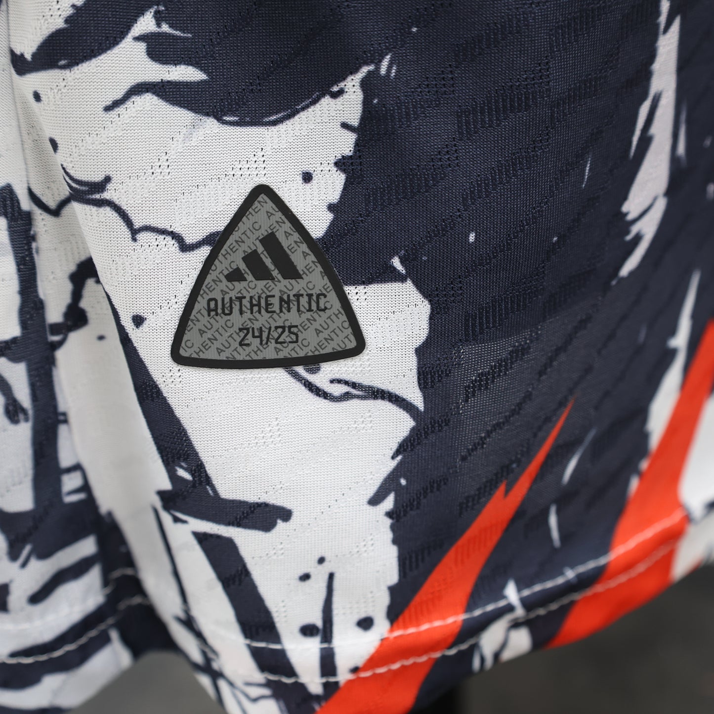 Japan (White Base with Samurai and Red Moon) Special edition