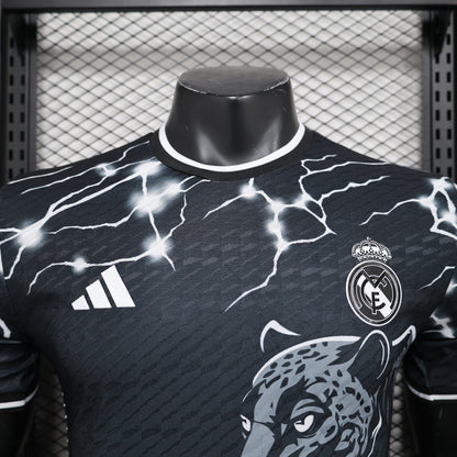 Real Madrid (White Tiger ) Special edition