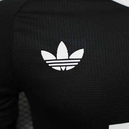 Bayern Munich (All Black) Special edition