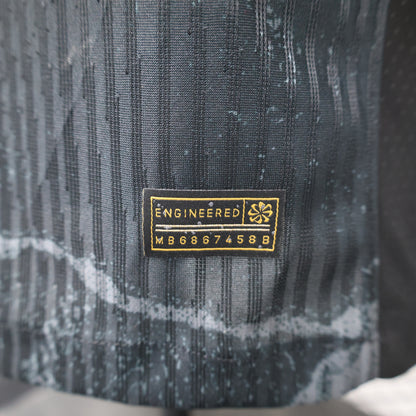 Chelsea Alternative with Pink Logo Special edition