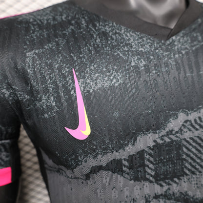 Chelsea Alternative with Pink Logo Special edition