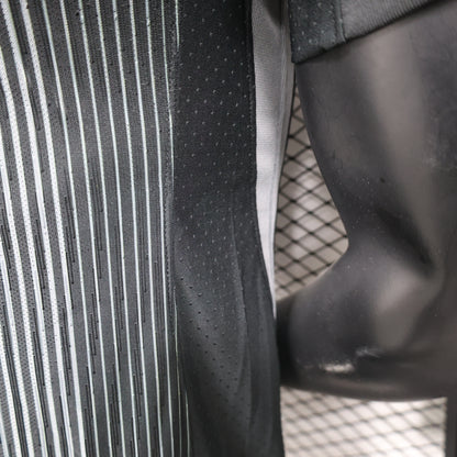 Chelsea black casual fit