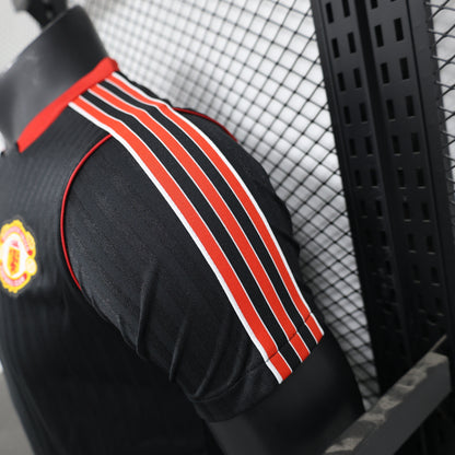 Manchester United black casual fit