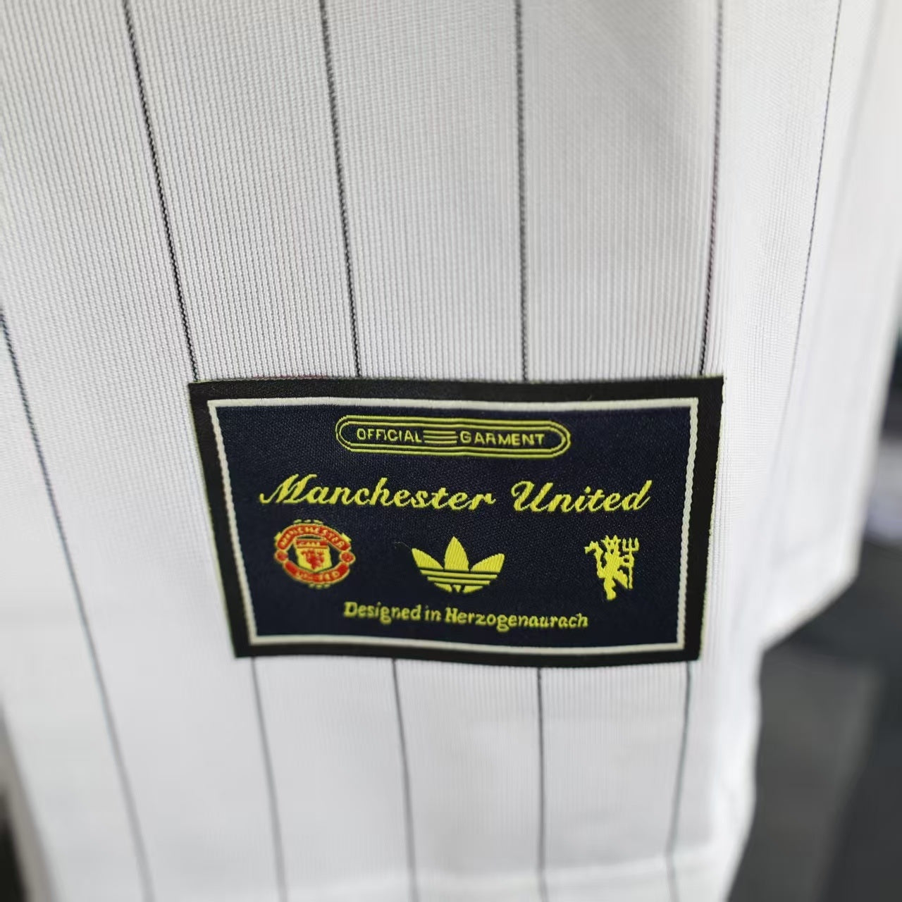 Manchester United white casual fit